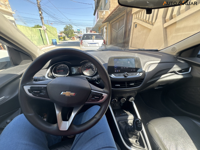 CHEVROLET ONIX 1.0 HATCH LT 5P AUT 12V