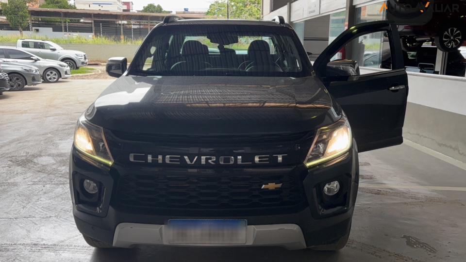 CHEVROLET S10 2.8 16V TURBO DIESEL HIGH COUNTRY CD 4X4 AUTOM&Aacute;TICO