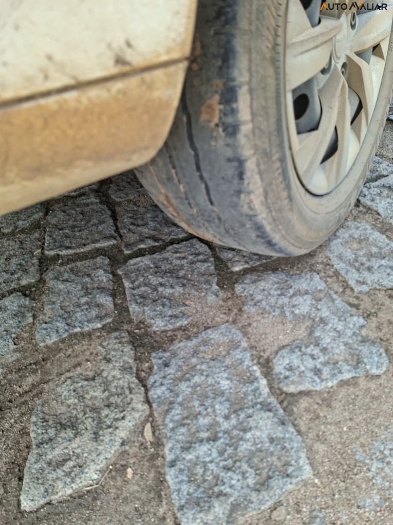 VOLKSWAGEN VOYAGE 1.0 12V MPI TOTALFLEX 4P MANUAL