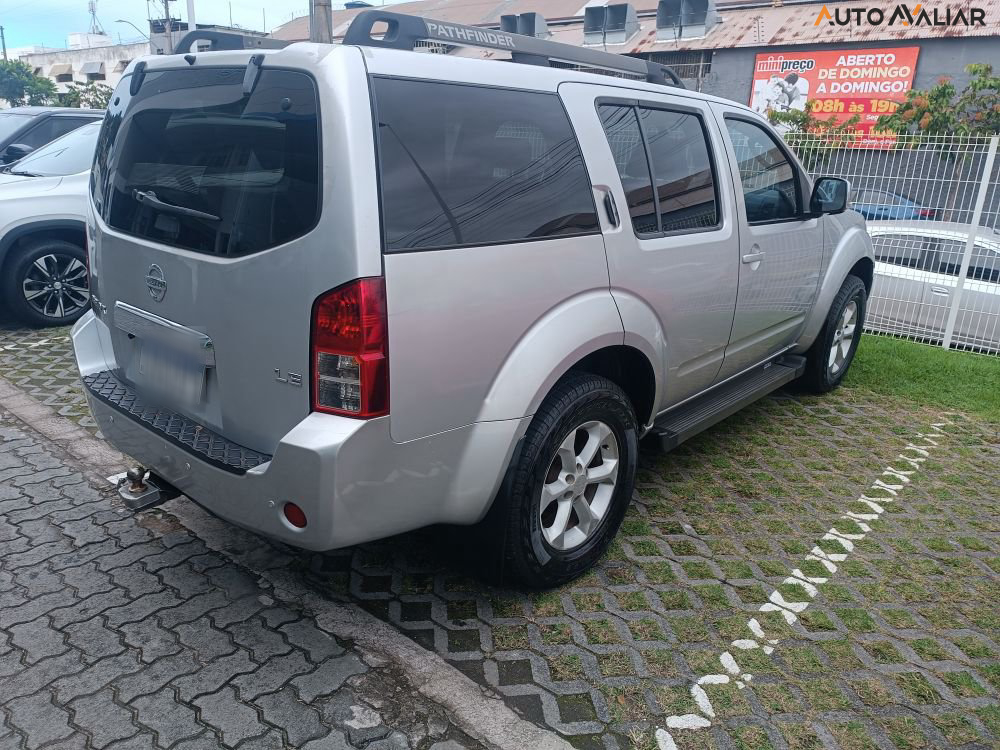 NISSAN PATHFINDER 2.5 LE 4X4 TURBO INTERCOOLER DIESEL 4P AUTOMATICO