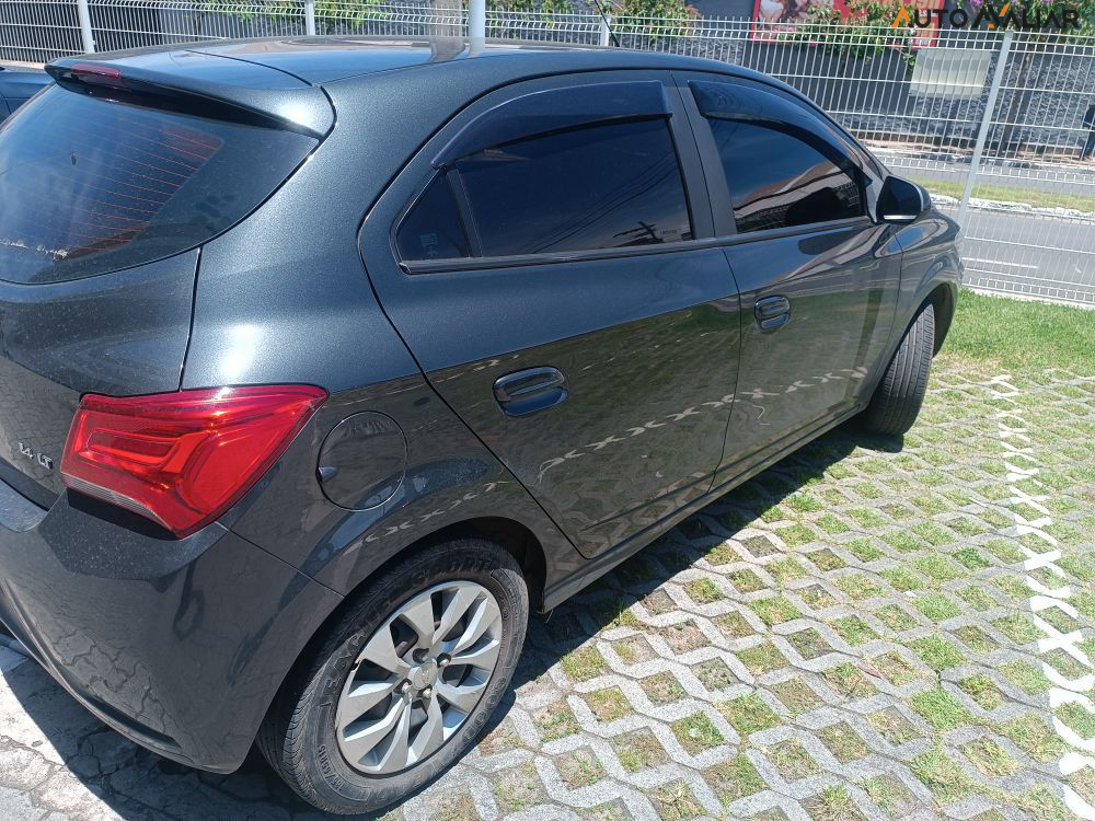 CHEVROLET ONIX 1.4 MPFI LT 8V FLEX 4P MANUAL