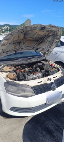 VOLKSWAGEN VOYAGE 1.6 MI COMFORTLINE 8V FLEX 4P MANUAL