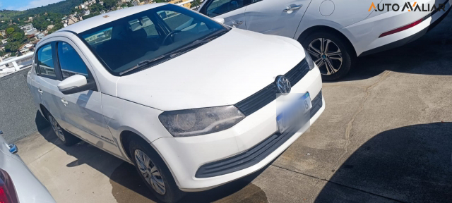 VOLKSWAGEN VOYAGE 1.6 MI COMFORTLINE 8V FLEX 4P MANUAL