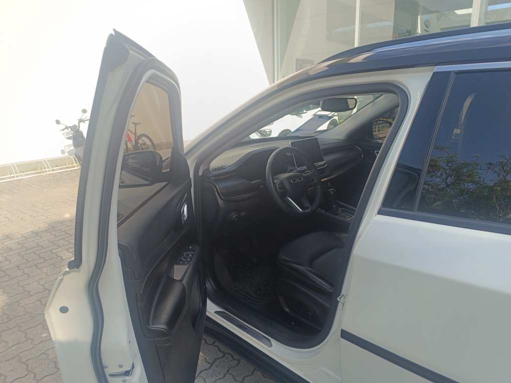 JEEP COMPASS 1.3 T270 TURBO FLEX LIMITED AT6