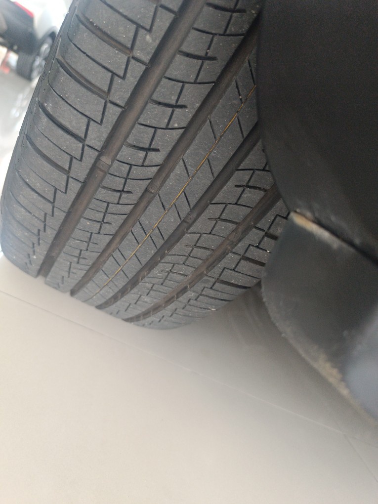 JEEP COMPASS 1.3 T270 TURBO FLEX LIMITED AT6