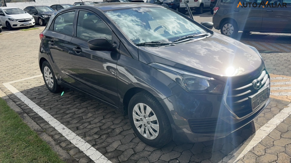 HYUNDAI HB20 1.0 COMFORT PLUS 12V FLEX 4P MANUAL
