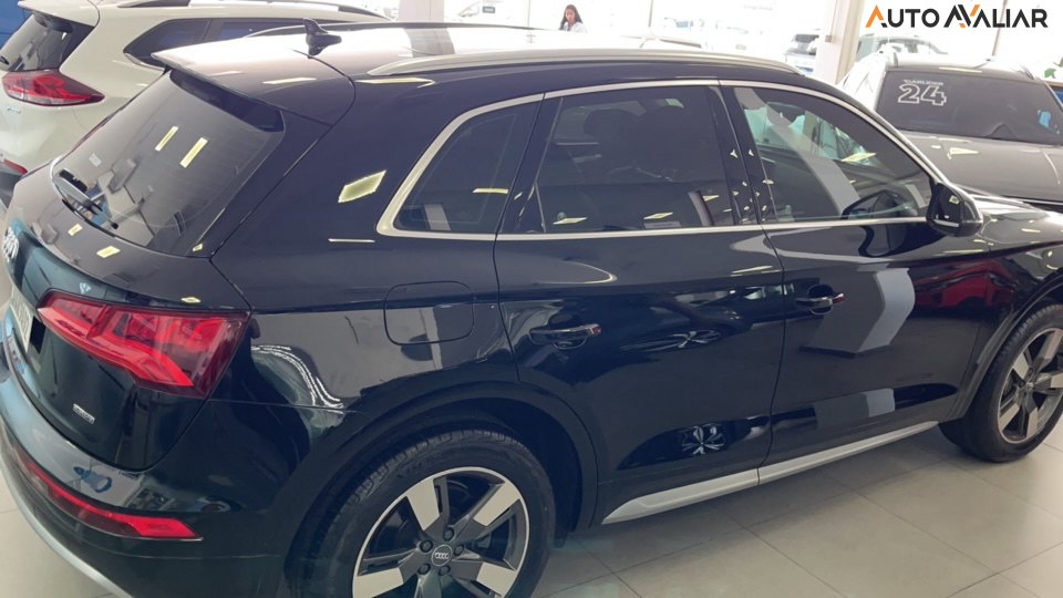 AUDI Q5 2.0 TFSI GASOLINA PRESTIGE PLUS S TRONIC