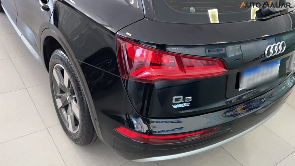 AUDI Q5 2.0 TFSI GASOLINA PRESTIGE PLUS S TRONIC