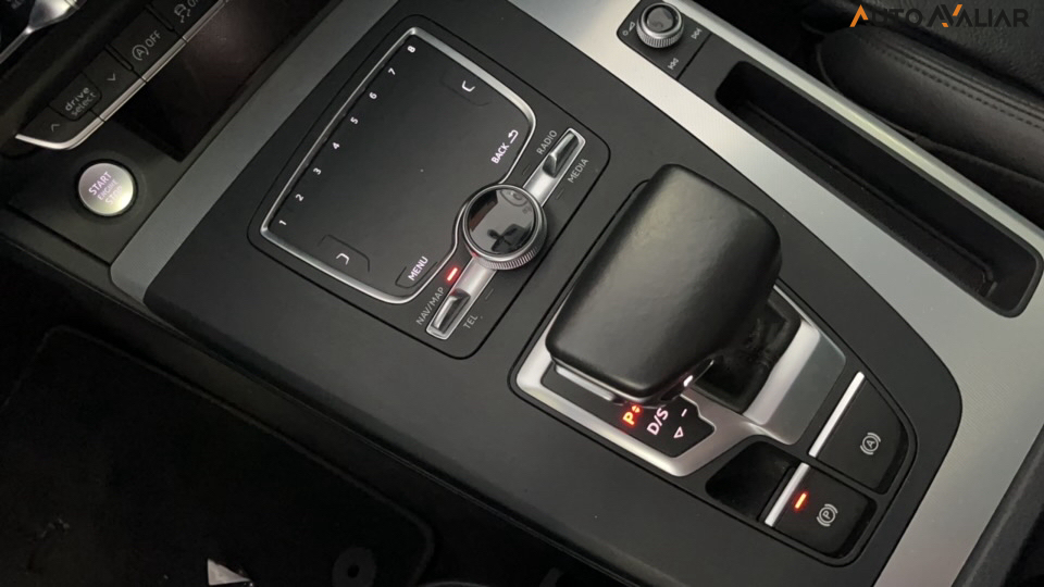 AUDI Q5 2.0 TFSI GASOLINA PRESTIGE PLUS S TRONIC