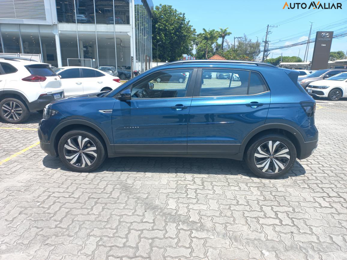 VOLKSWAGEN T-CROSS 1.0 200 TSI TOTAL FLEX COMFORTLINE AUTOMÁTICO