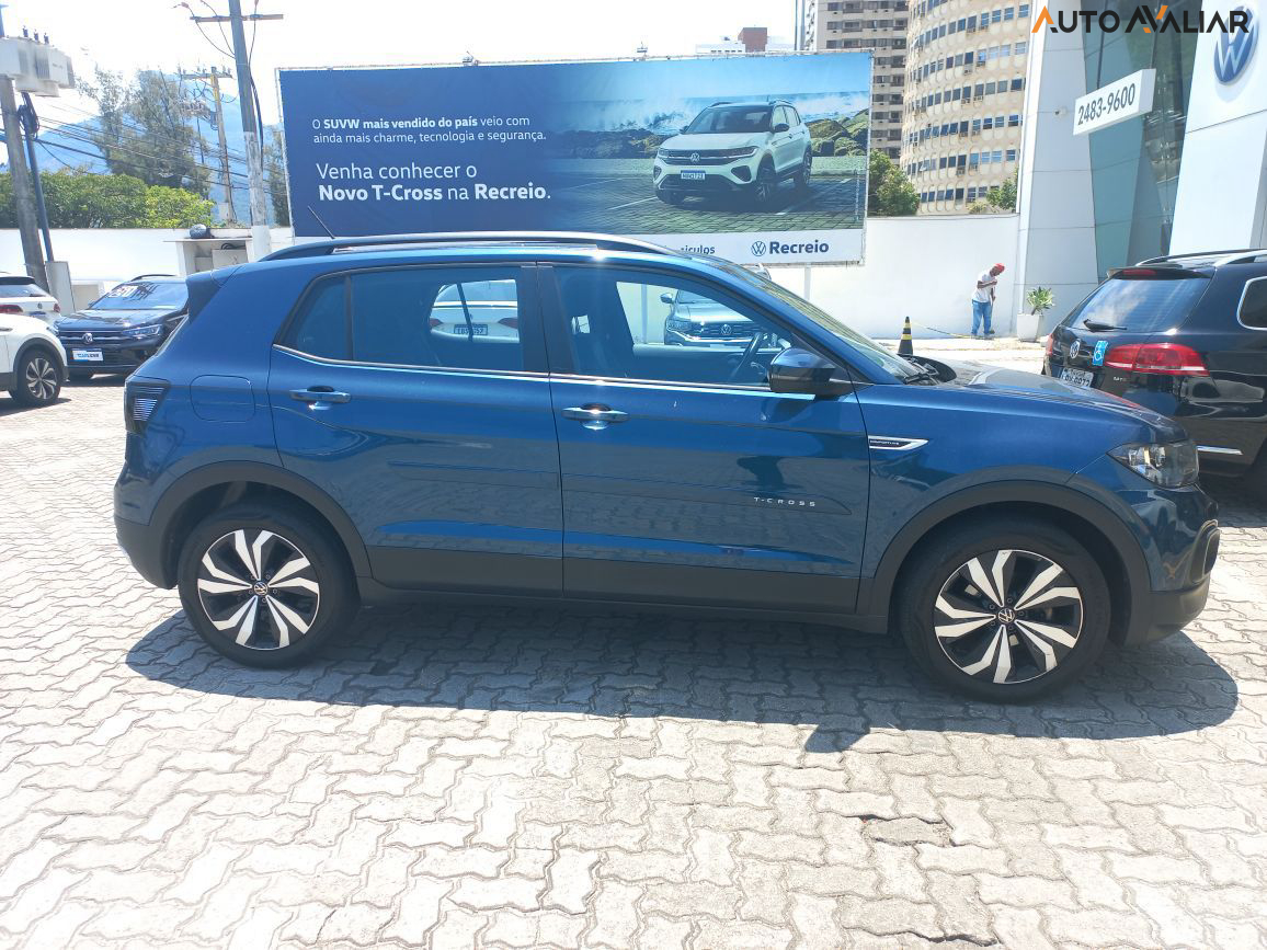 VOLKSWAGEN T-CROSS 1.0 200 TSI TOTAL FLEX COMFORTLINE AUTOMÁTICO