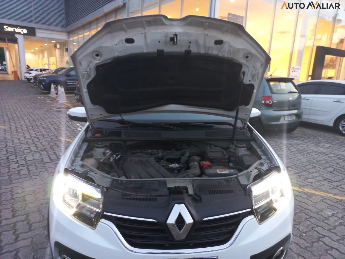 RENAULT SANDERO 1.6 16V SCE FLEX INTENSE X-TRONIC