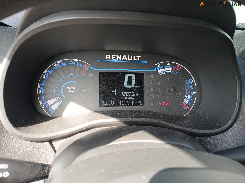 RENAULT KWID 1.0 12V SCE FLEX ZEN MANUAL