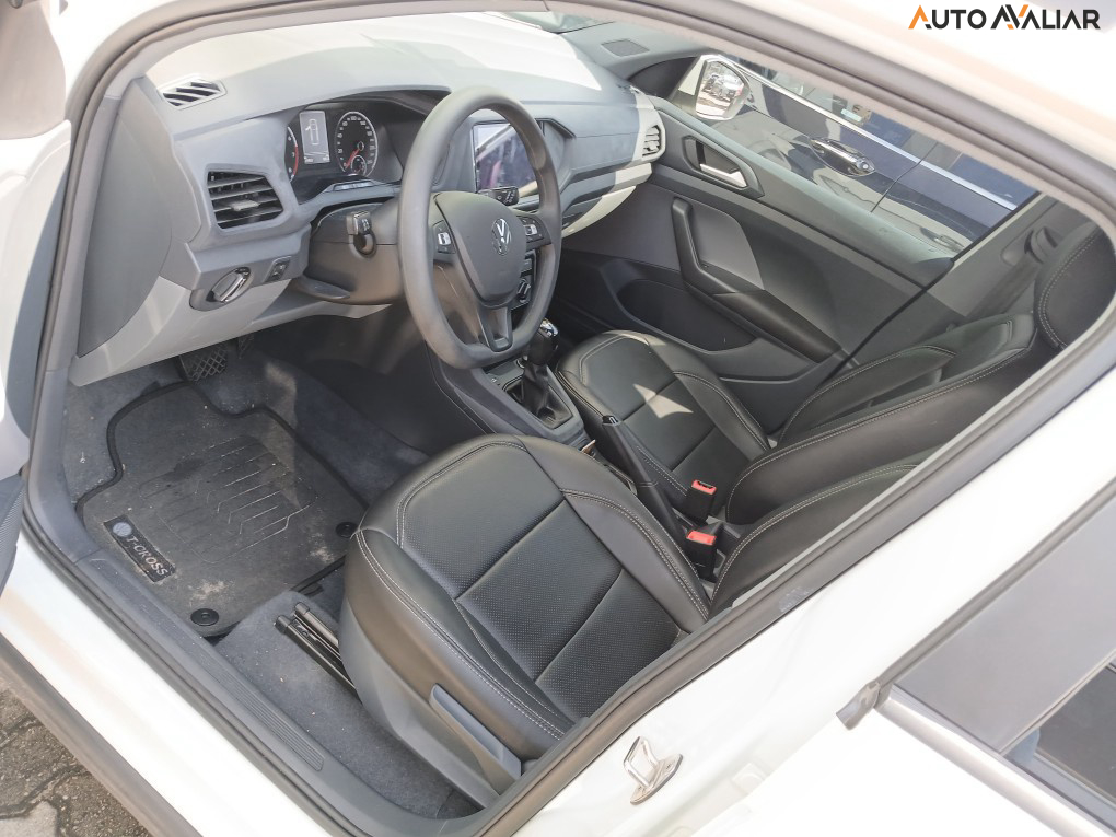 VOLKSWAGEN T-CROSS 1.0 200 TSI TOTAL FLEX SENSE AUTOMÁTICO