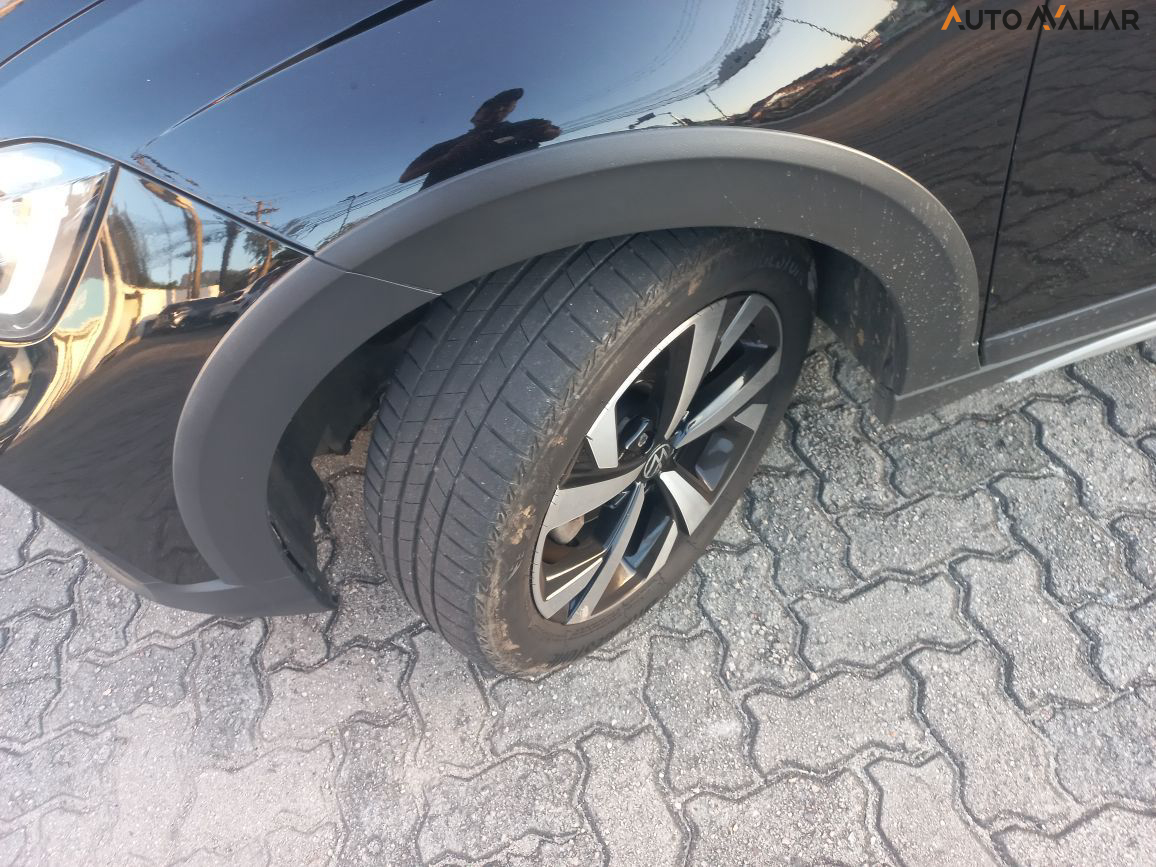 VOLKSWAGEN NIVUS 1.0 200 TSI TOTAL FLEX HIGHLINE AUTOM&Aacute;TICO