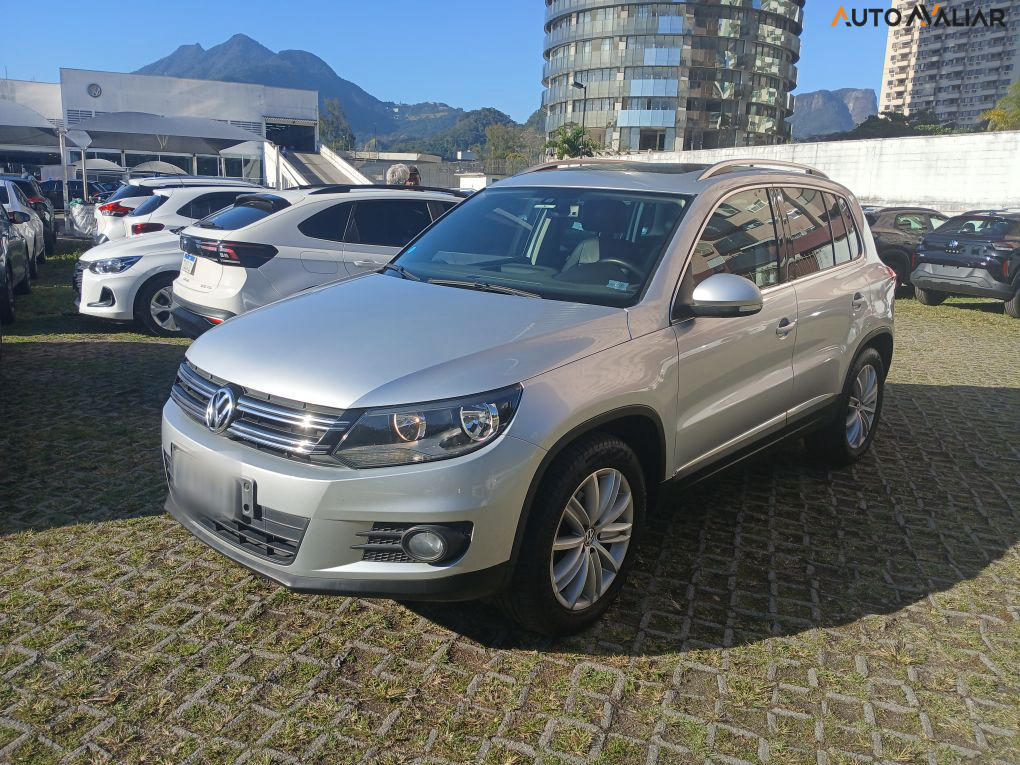 VOLKSWAGEN TIGUAN 2.0 TSI R-LINE 16V TURBO GASOLINA 4P TIPTRONIC