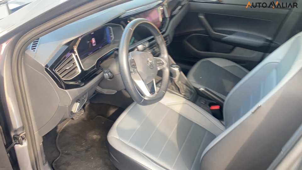 VOLKSWAGEN NIVUS 1.0 200 TSI TOTAL FLEX HIGHLINE AUTOM&Aacute;TICO