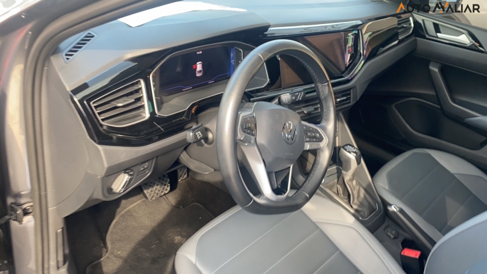 VOLKSWAGEN NIVUS 1.0 200 TSI TOTAL FLEX HIGHLINE AUTOM&Aacute;TICO