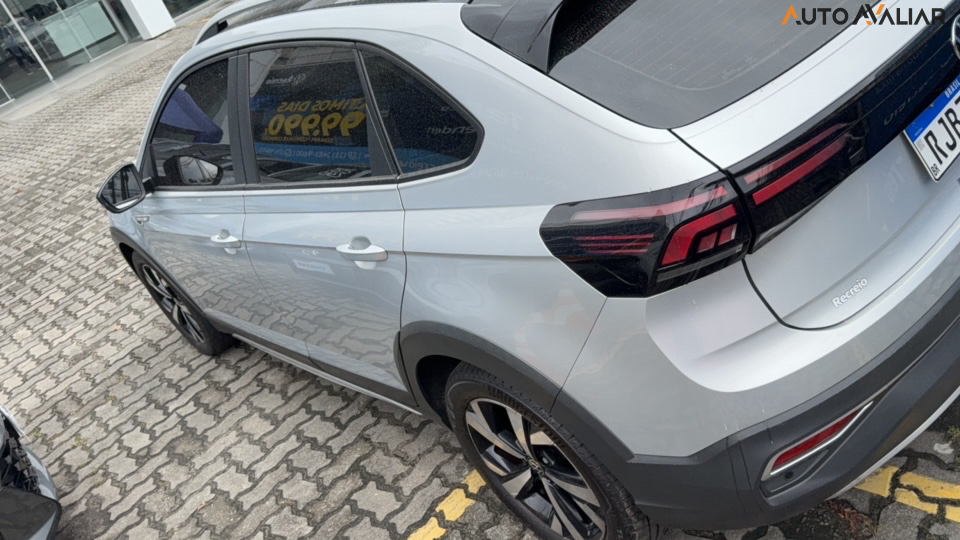 VOLKSWAGEN NIVUS 1.0 200 TSI TOTAL FLEX HIGHLINE AUTOM&Aacute;TICO