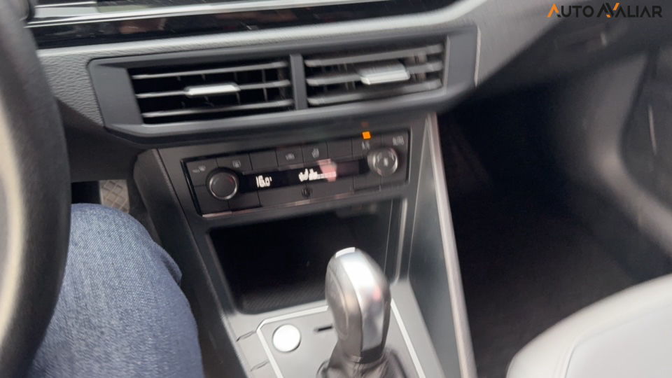 VOLKSWAGEN NIVUS 1.0 200 TSI TOTAL FLEX HIGHLINE AUTOM&Aacute;TICO