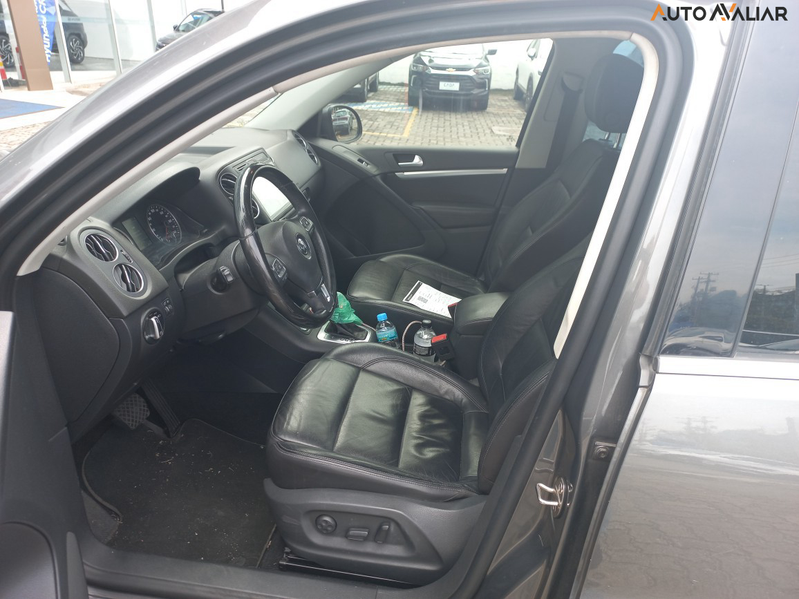 VOLKSWAGEN TIGUAN 2.0 TSI R-LINE 16V TURBO GASOLINA 4P TIPTRONIC
