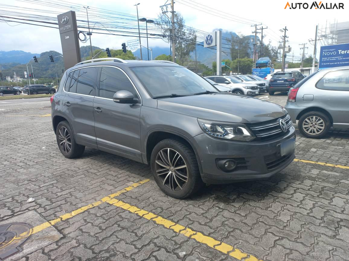 VOLKSWAGEN TIGUAN 2.0 TSI R-LINE 16V TURBO GASOLINA 4P TIPTRONIC