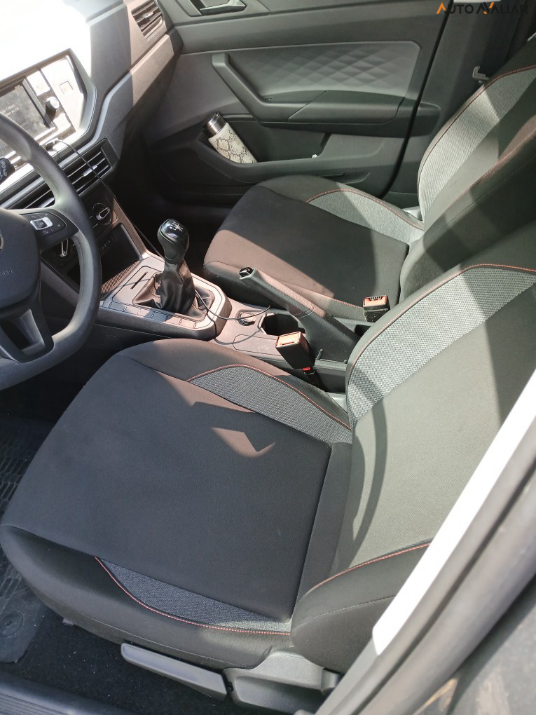 VOLKSWAGEN POLO 1.0 MPI MANUAL