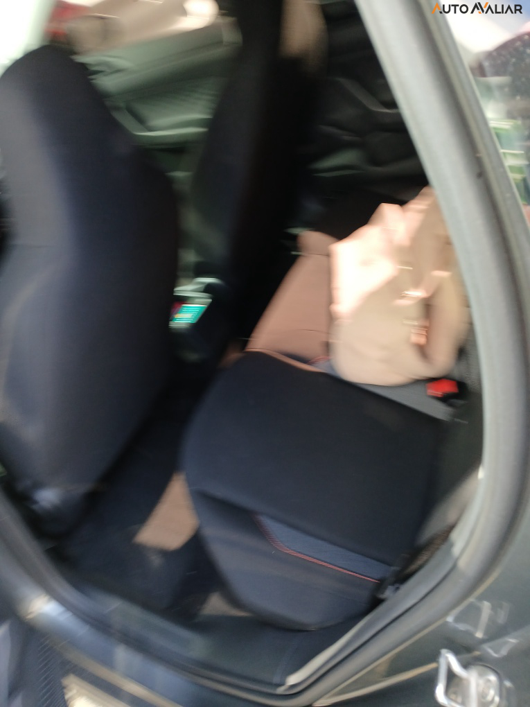 VOLKSWAGEN POLO 1.0 MPI MANUAL