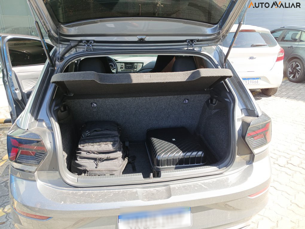 VOLKSWAGEN POLO 1.0 MPI MANUAL