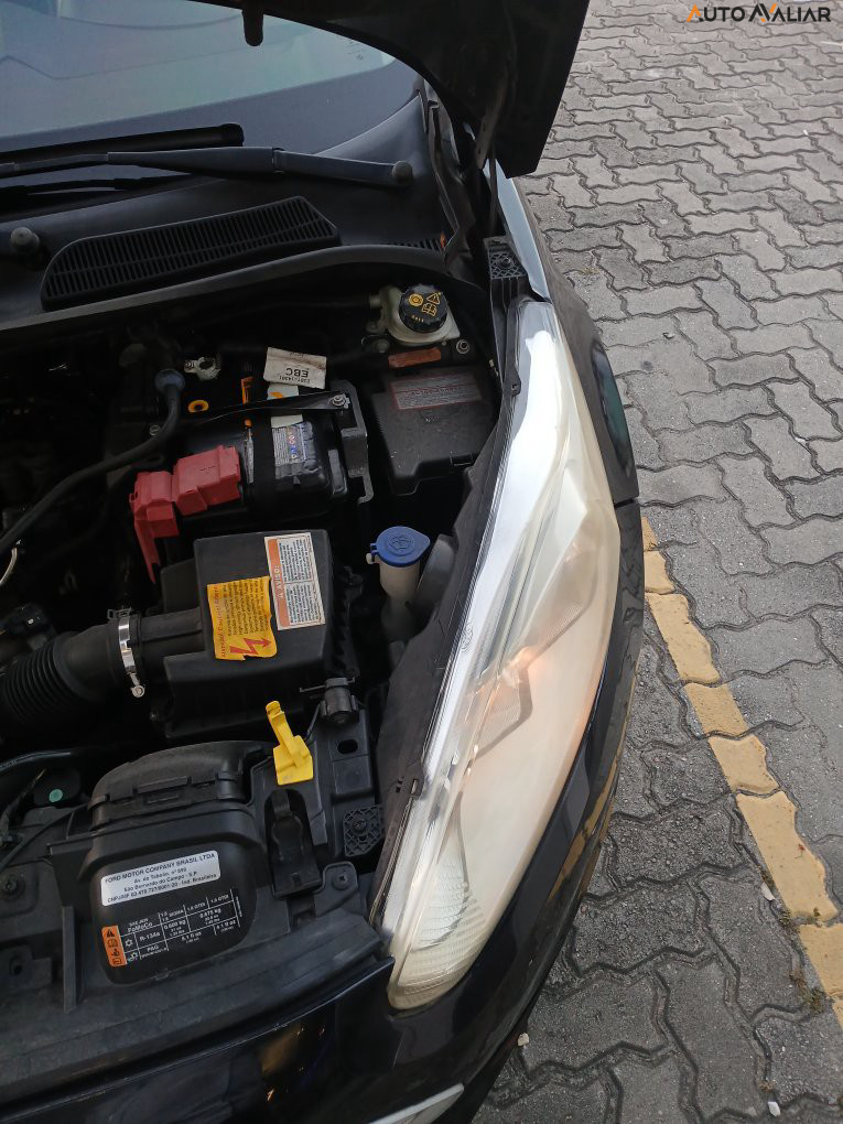 FORD FIESTA 1.5 SE HATCH 16V FLEX 4P MANUAL