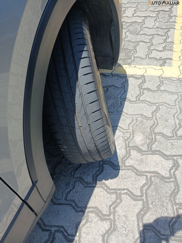 VOLKSWAGEN T-CROSS 1.0 200 TSI TOTAL FLEX SENSE AUTOM&Aacute;TICO