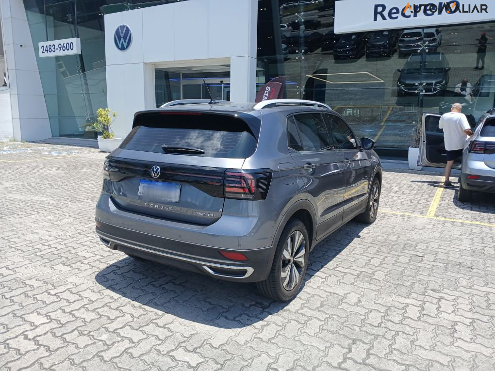 VOLKSWAGEN T-CROSS 1.4 250 TSI TOTAL FLEX HIGHLINE AUTOM&Aacute;TICO