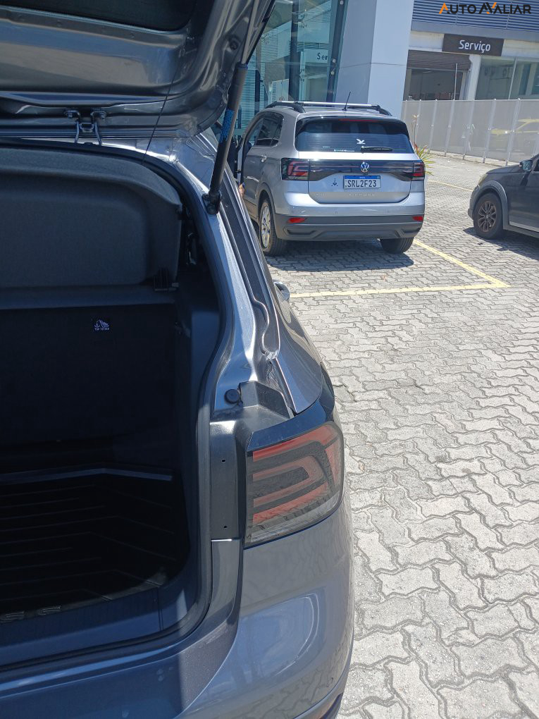 VOLKSWAGEN T-CROSS 1.4 250 TSI TOTAL FLEX HIGHLINE AUTOM&Aacute;TICO