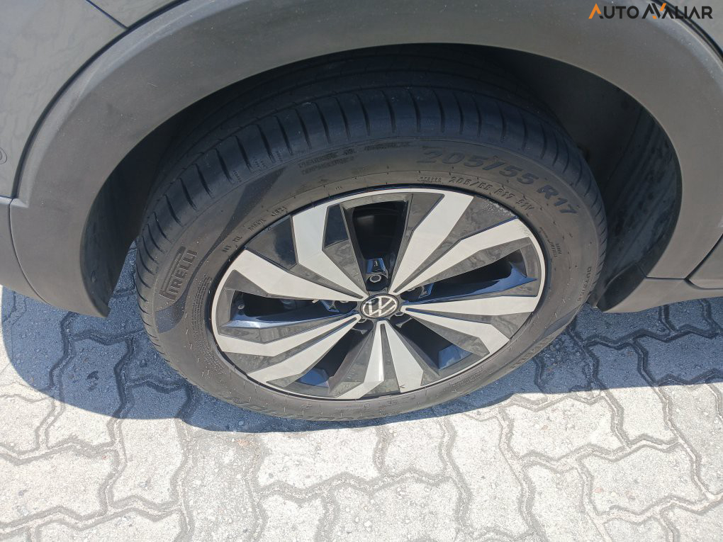 VOLKSWAGEN T-CROSS 1.4 250 TSI TOTAL FLEX HIGHLINE AUTOM&Aacute;TICO