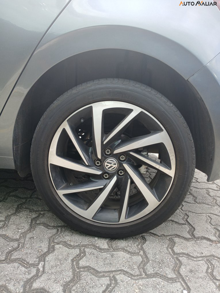 VOLKSWAGEN POLO 1.0 200 TSI HIGHLINE AUTOMATICO