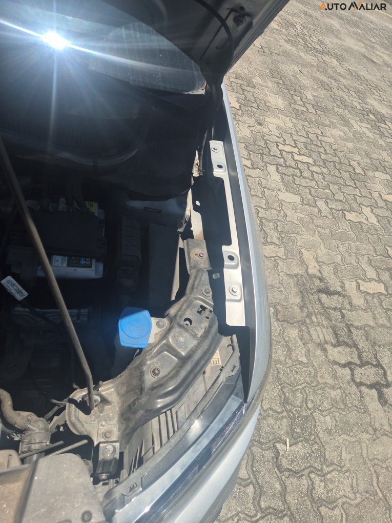 VOLKSWAGEN T-CROSS 1.0 200 TSI TOTAL FLEX COMFORTLINE AUTOM&Aacute;TICO