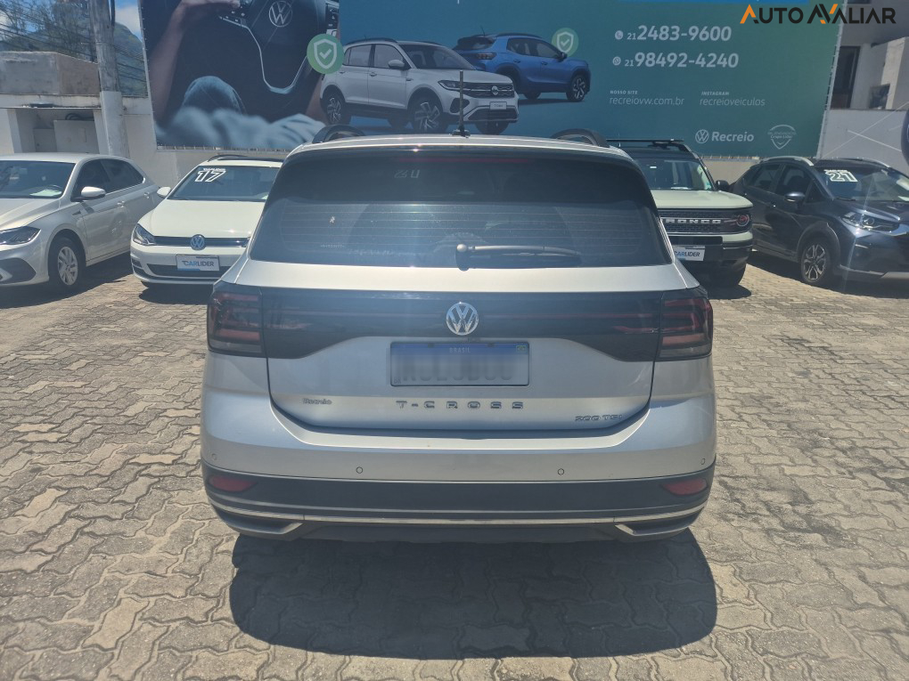 VOLKSWAGEN T-CROSS 1.0 200 TSI TOTAL FLEX COMFORTLINE AUTOM&Aacute;TICO