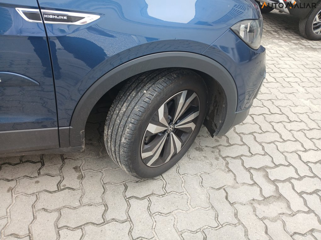 VOLKSWAGEN T-CROSS 1.4 250 TSI TOTAL FLEX HIGHLINE AUTOM&Aacute;TICO