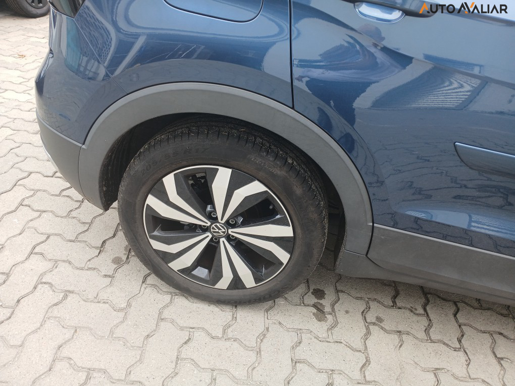 VOLKSWAGEN T-CROSS 1.4 250 TSI TOTAL FLEX HIGHLINE AUTOM&Aacute;TICO