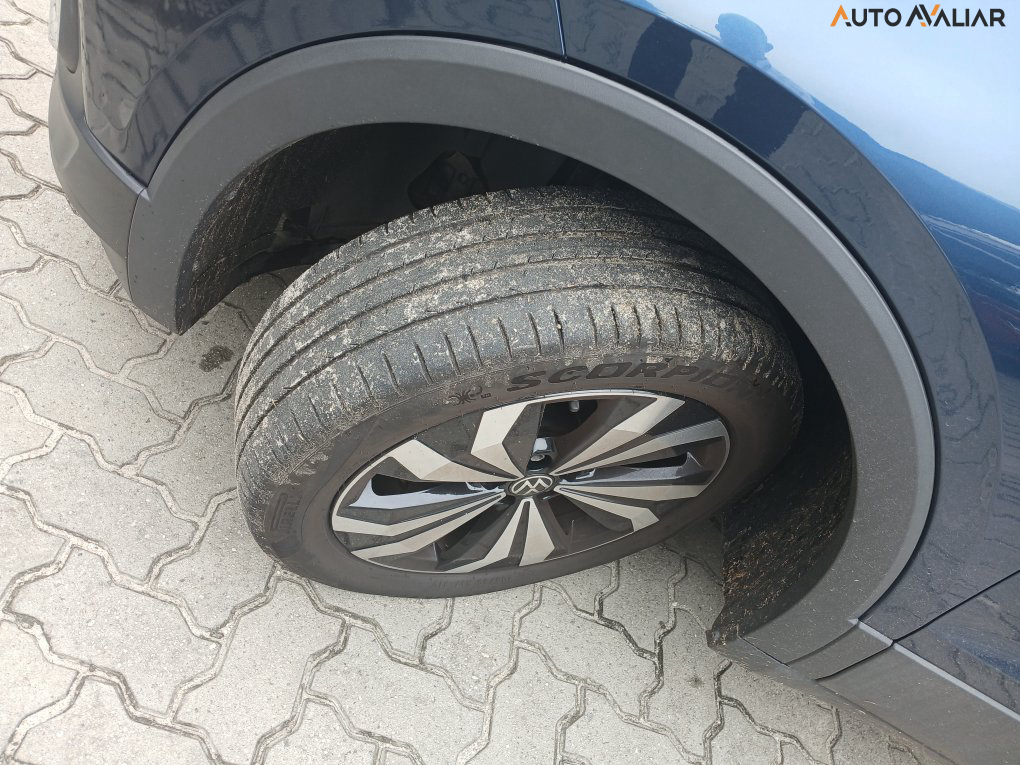 VOLKSWAGEN T-CROSS 1.4 250 TSI TOTAL FLEX HIGHLINE AUTOM&Aacute;TICO