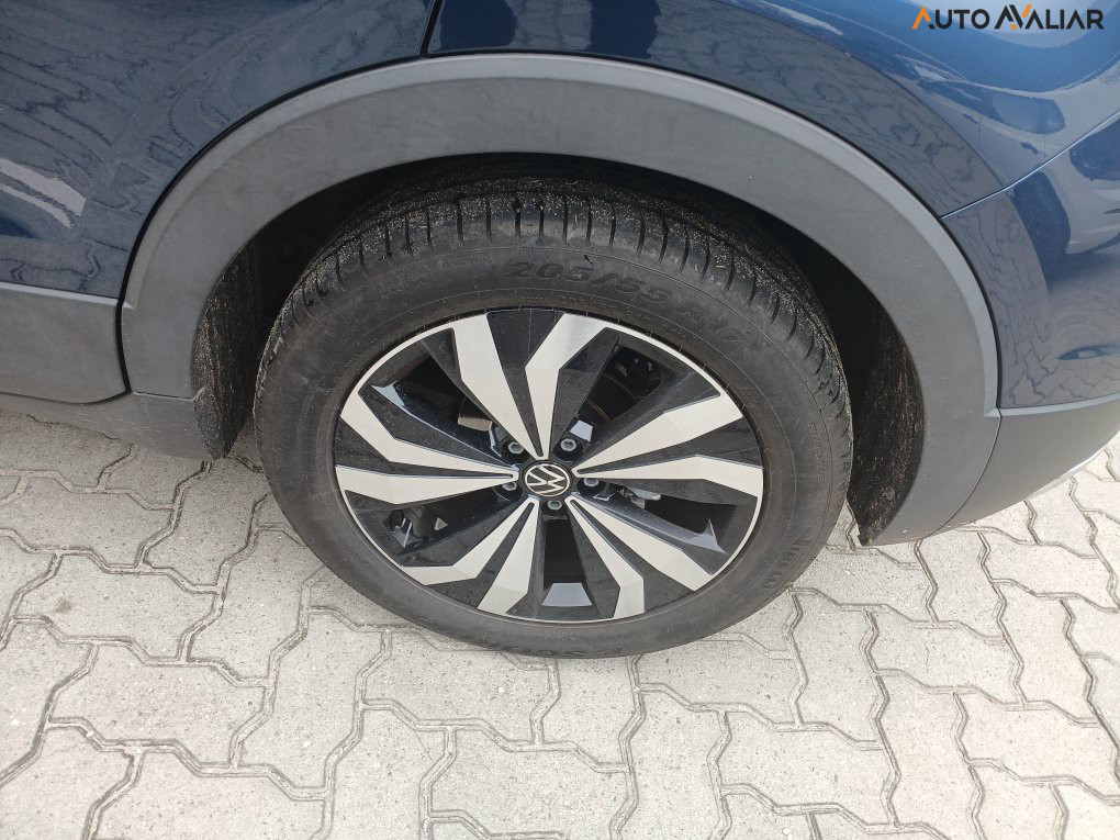 VOLKSWAGEN T-CROSS 1.4 250 TSI TOTAL FLEX HIGHLINE AUTOM&Aacute;TICO