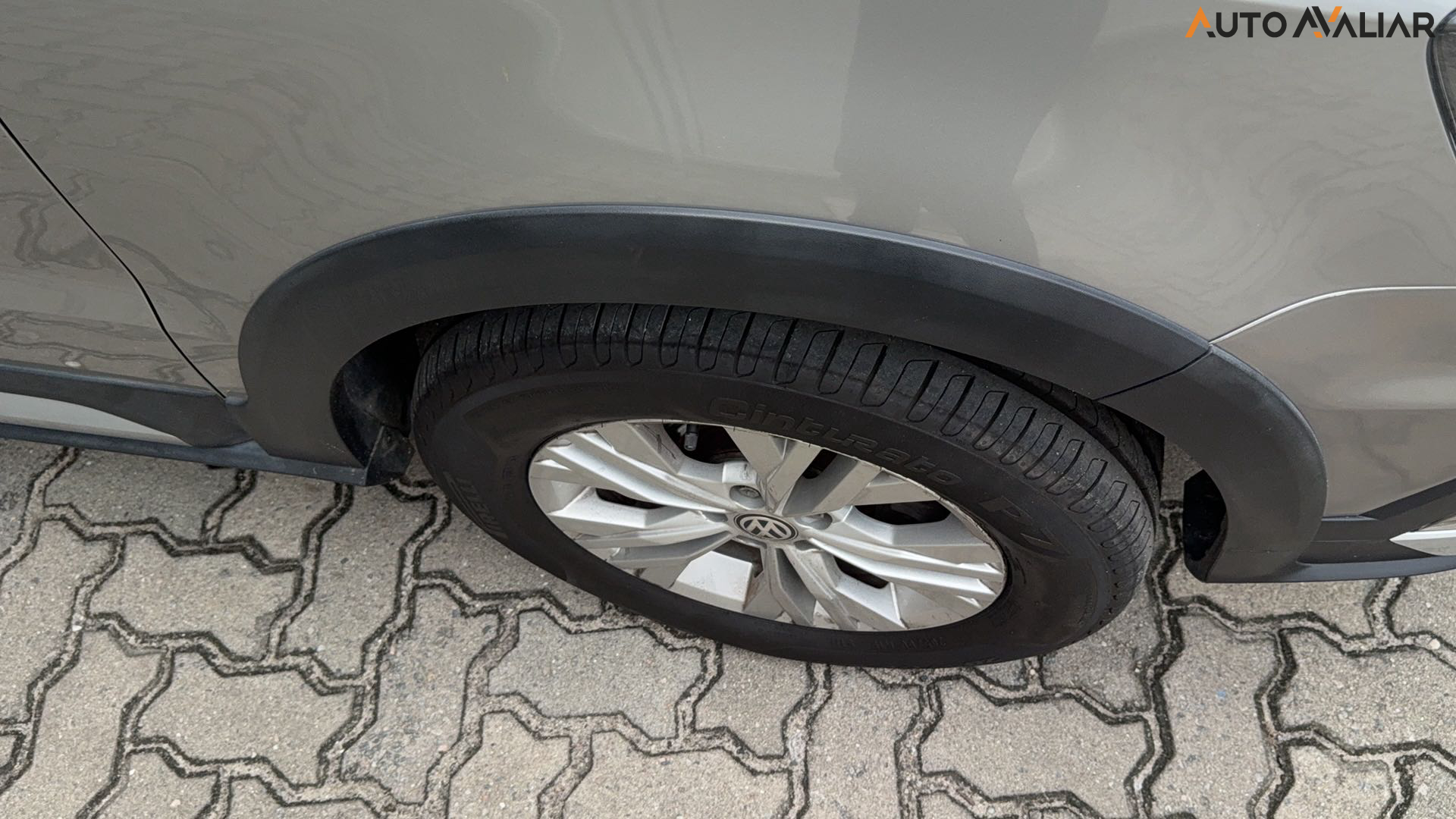 VOLKSWAGEN CROSSFOX 1.6 MSI FLEX 16V 4P MANUAL