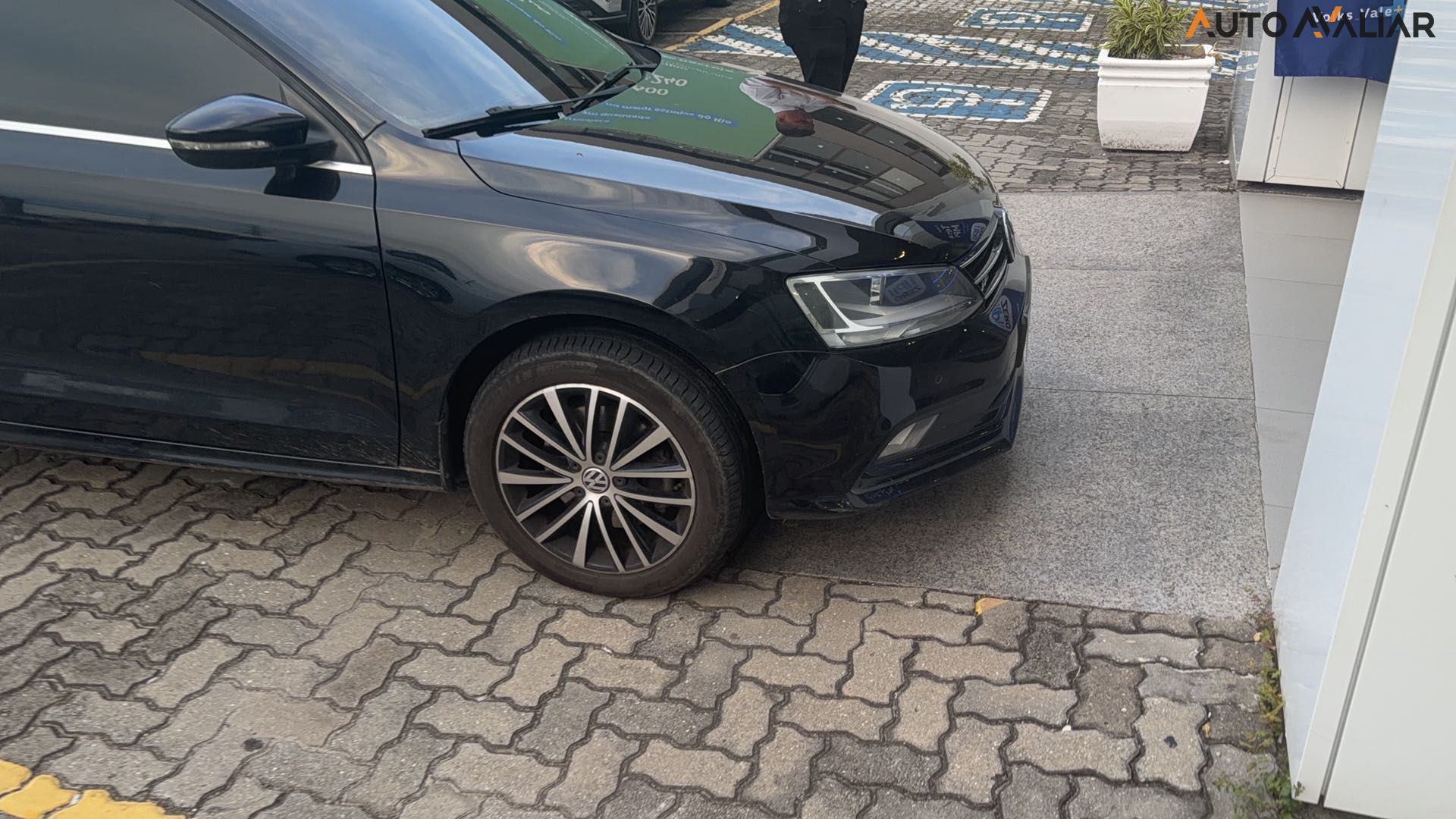 VOLKSWAGEN JETTA 2.0 TSI HIGHLINE 211CV GASOLINA 4P TIPTRONIC