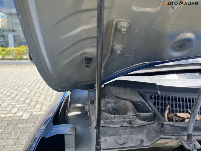 RENAULT KWID 1.0 12V SCE FLEX OUTSIDER MANUAL