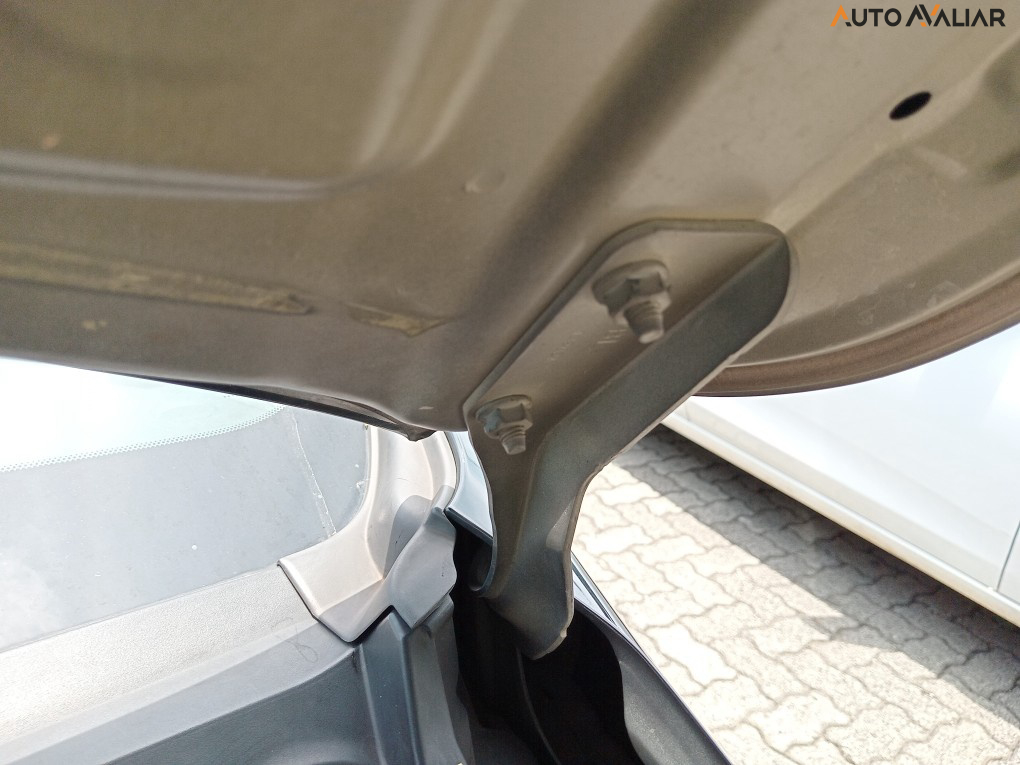 NISSAN VERSA 1.6 16V FLEX SENSE XTRONIC