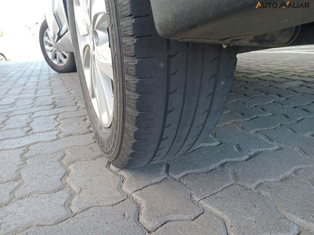 HYUNDAI CRETA 1.6 16V FLEX ACTION AUTOM&Aacute;TICO