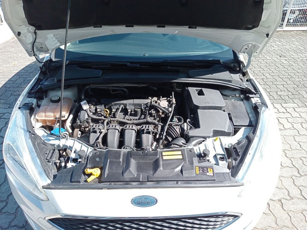 FORD FOCUS 2.0 SE PLUS 16V FLEX 4P POWERSHIFT