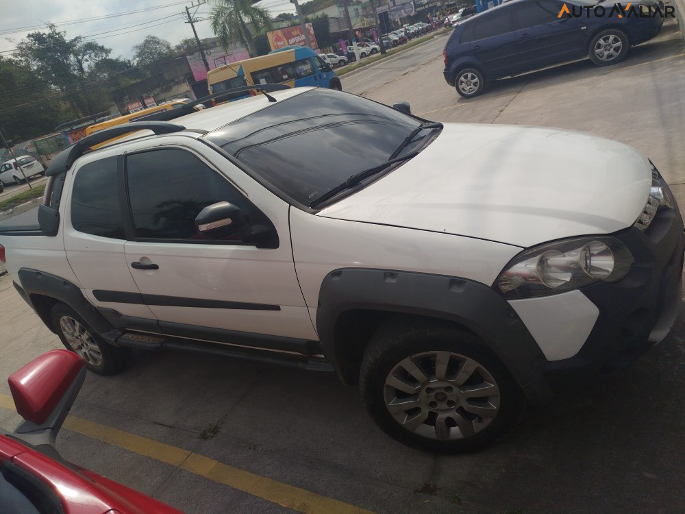 FIAT STRADA 1.8 MPI ADVENTURE CD 16V FLEX 3P MANUAL