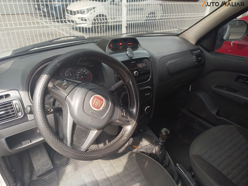 FIAT STRADA 1.8 MPI ADVENTURE CD 16V FLEX 3P MANUAL