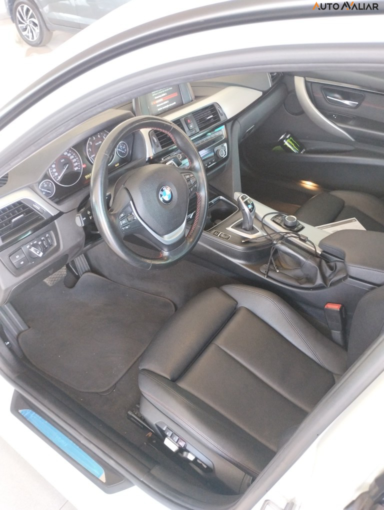 BMW 320I 2.0 SPORT 16V TURBO ACTIVE FLEX 4P AUTOMATICO
